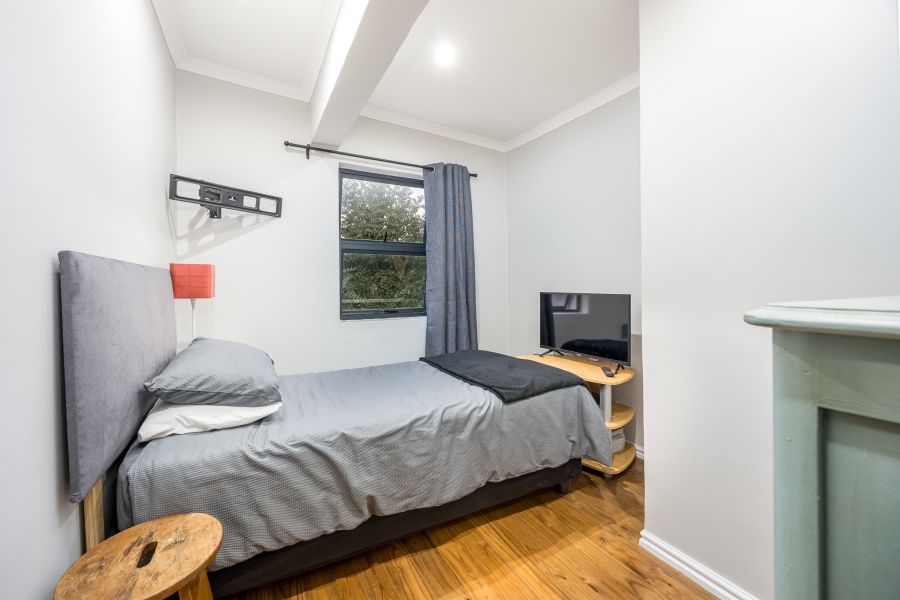 5 Bedroom Property for Sale in Deo Gracia Western Cape